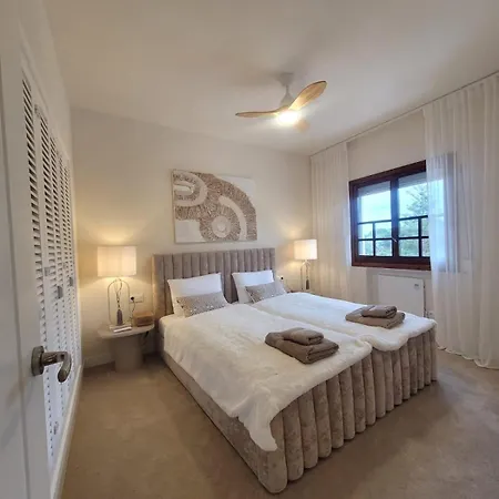 Secret View Puerto Cabopino شقة *